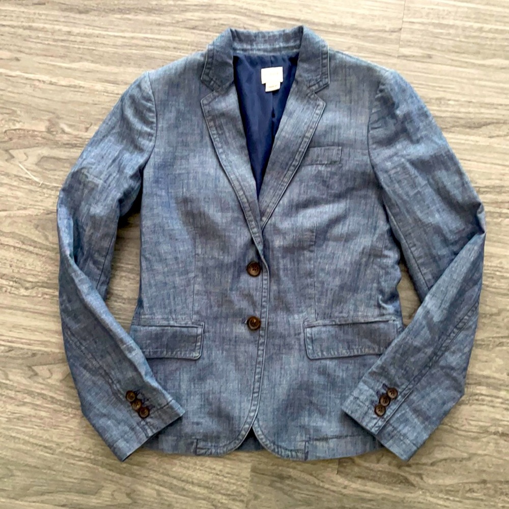 J. Crew denim blazer sz 00. EUC! fits like a S